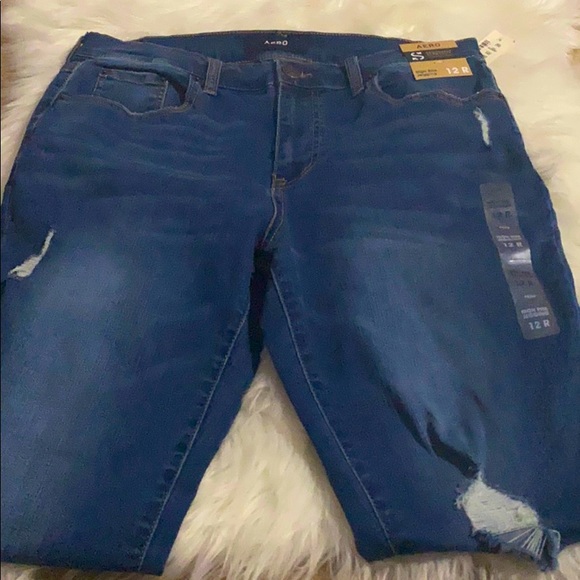 high rise distressed jeggings - Picture 1 of 6